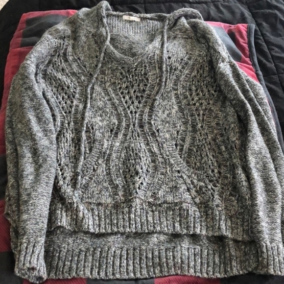 Maurices Sweaters - ❤SALE 2/$10 Hooded sweater